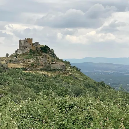 In With Mountain Views, Cleaning Included * Villamiel