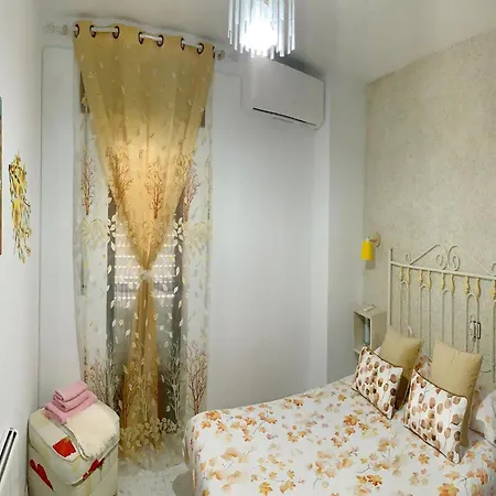 펜션 In With Mountain Views, Cleaning Included *